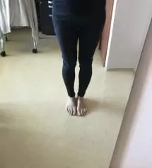 처음에 S를 구입했었는데 만삭까지 입기에는 꽉 끼어서 불편할 것 같더라구요. 그래서 