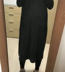 편하고, 감이 톡톡해서 추워진 요새 날씨에 입기 좋을 거 같아요!
