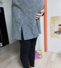 입으면 편해서 요즘 잘입고 다녀요 롱티랑 입으니 좋네요