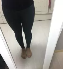 착용감 좋아요. 스판재질이라 잘 늘어나고 편안합니다. 
