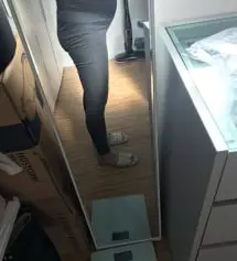 검은색으로 있어서 번갈아가며 입으려고 하나 더 주문해요
