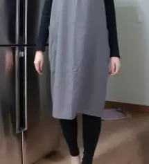 키158인데 키작맘 하니깐 사이즈 딱 맞고 좋네요 한번 세탁하고 입으니 좀 늘어난건지 