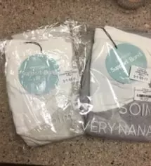 어두운 색상을 구매했었는데 너무 잘 입어서 밝은 색상도 구입해요
