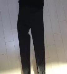 저번에 레깅스 사서 잘신었는데 추가로 구매했어요
