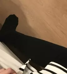 하나 입어보고 좋아서 하나 더 샀어요
