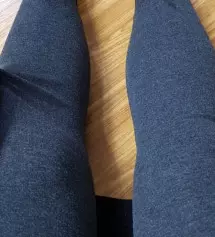 날 풀려가서 봄에 입으려고 샀어요.
