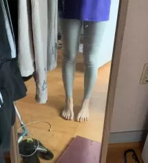 검정이랑 같이 샀어요 
