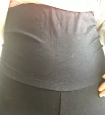 착용감이 너무 좋아요. 키작맘 사이즈로 했는데 길이도 딱 맞고 배부분도 너무 편해요.