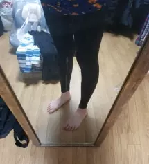 키가커서 길이가 안맞을까 고민하고 샀는데요 잘맞네요~~ 잘입어보고 재구매할께요~~~