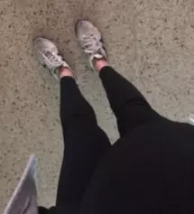 탄력적이진 않아요 
