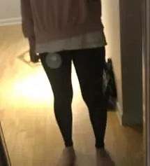 다른색 구매하고 불랙으로 추가 구매한 레깅스 입니다.
