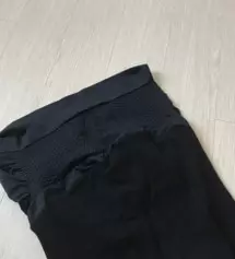 겨울에 아주 잘입었어요~ 배를 힘있게 잡아주니까 또 좋더라구요~~
