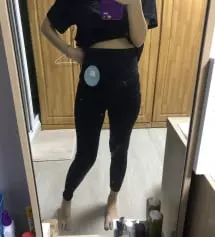 편하게 입을 때 필요할 것 같아서 레깅스 구매했어요~ 가을이 다가오니 좀 튼튼한 면 재