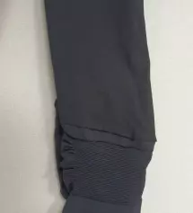 곧 가을이라 레깅스구입했는데 처음 사는거라
