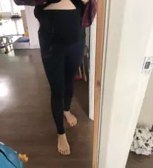 165cm에 몸무게 60.7키로구요, 지금 28주차에요 
