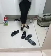 하체튼튼이라 라지사이즈샀는데 스판끼가 넘 좋고 배감싸주는부분이 넘 편해서 M사이즈