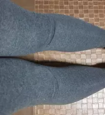 제가 초기 임산부이지만 배가 많이 나오는편이라 임부복 찾아 샀는데, 밴딩이 너무나 편