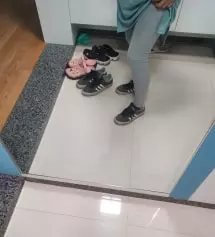 작은맘 사이즈로 살까하다가 너무 짧거나 딱 맞는건 싫어서
