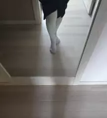 검정색과 오트밀 색상 구입했는데 배도 쪼이지 않고 편하게 입을 수 있어 좋네요^^