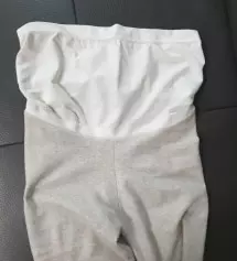 검정색과 오트밀 색상 구입했는데 배도 쪼이지 않고 편하게 입을 수 있어 좋네요^^