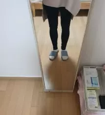 사이즈를 어떤 걸 사야할지 모르겟어서 s,m 둘다 샀는데 s가 지금에는 딱 맞아요~ 그런