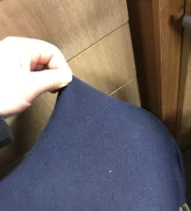 임신하고 살이 많이찐걸 감안해 라지주문했는데 사이즈가 조금크네요 그래도 편하게입으