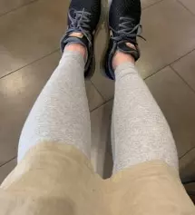 키작맘 사이즈로 샀는데 발목까지 와서 딱 맞고 좋아요
