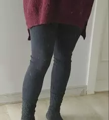 이제 막달이라 레깅스를 입어야한다길래 샀는데 편하네요
