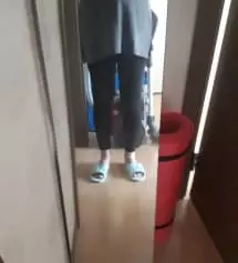 구입전에 배가 끼면 어떡하지 해서 일단 하나만 구입했는데 짱짱하네요 역시 막달이라 