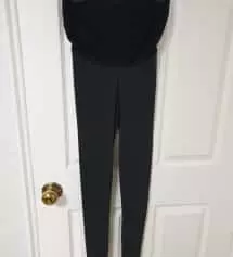 라지로 사서 편해서 하나더 구입했어요.미듐도 잘맞네요.편하고 롱티에 받쳐입기좋아요