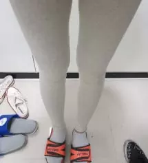 사이즈 및 길이때문에 고민을 많이 하다가 블랙은 키작맘으로, 오트밀은 일반으로 했는