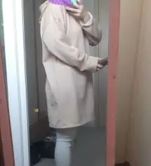 두꺼운 기모는 싫어하는지라 간절기 입을 수 있는 레깅스 구입했어요. 추운날에도 얇은