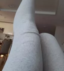 159에 51키로 현재17주 임산부 S사이즈 이쁘게 잘 맞아요
