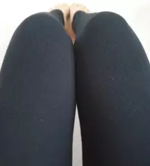 임신 초기인데 벌써부터 뱃살이 늘어났는지 평소입던 레깅스 바지 등이 불편해서 구입했