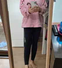 지금 16인데 사이즈 잘 맞고 너무 펀안해요~ 키작맘으로 하니까 무릎도 안 나오고 쫀쫀