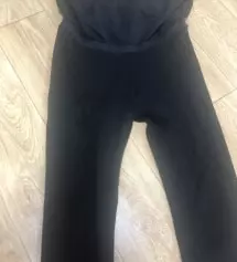 일단 소재자체가 달라요 몸에 딱 붙어서 주름진 부분없이 너무너무 편하게 맞구 특히 배