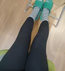 첫 피팅해보니 배가 너무 쫄려서 사이즈 잘못 골랐나했는데 
