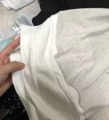 지금 입기 딱 좋아요! 특히 복대부분처리가 엄청 편하고 짱짱해요 🙂 오트밀이랑 진차콜