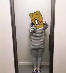 1+1이라서 잘 샀어요ㅎㅎ 게다가 키작맘 버전이라 길이가 딱 맞았어요! 생각보다 두껍지