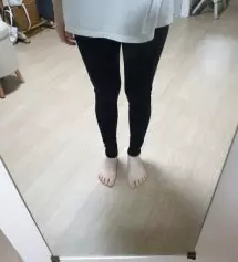 사이즈 고민하다 라지사이즈 샀더니 넘 커요. ㅠㅠ 이건 뒀다 후기때 입고 다시 미듐 사