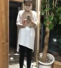 요가복을 따로 장만하지 못해서 요가 가기전 박스티에 레깅스 입었는데 넘 편하고 좋아