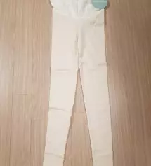 흰색에 더 가까운줄 알았는데 생각보다 더 누래요ㅜㅜ
