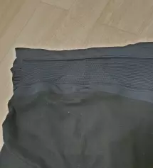 아주 편해요! 배가 더 나올 걸 생갇해서 라지 샀더니 좀 크긴한데, 대신 편해요 ㅋㅋ 집