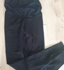 임부레깅스 처음입어보는데 세상편하네요ㅎ 겨울까지는 못입을꺼같아 겨울용도 하나 구