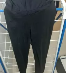 키 164cm라 키작맘으로 구입안했는데 레깅스가 자꾸 흘러내리고 무릎에 주름이 많이 잡