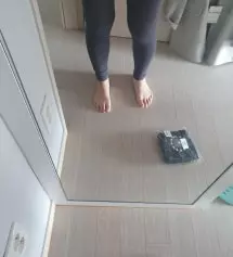 둘다 만족스러워요~ 얇지만 1월인 지금도 입을수 있을것같고 부드러워요~ 임신하고 임부