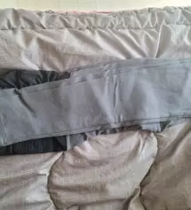 기장도 나쁘지 않고 편하고 좋아요. 막달엔 여름이라 안 입을 것 같고 봄까지 잘 입을 