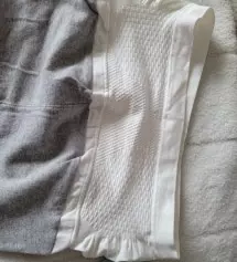 20주에 처음 구매한 임산복입니다. 전체적으로 부드럽고 배부분이 너무 편안하네요. 입