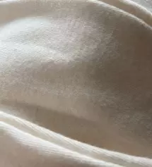 어...생각한거보다 진짜 노랑노랑한 아이보리에여,,, 색 잘못골랐네요.. 전 좀 하얀 아