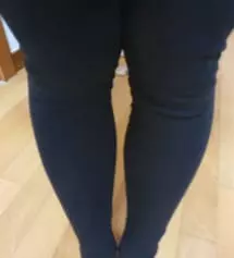 두께도 적당하고 좀 주름지기는 한데 사이즈도 잘 맞아요